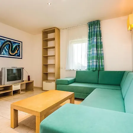 Апартаменты Beautiful In With Sauna, 1 Bedrooms And Swimming Pool